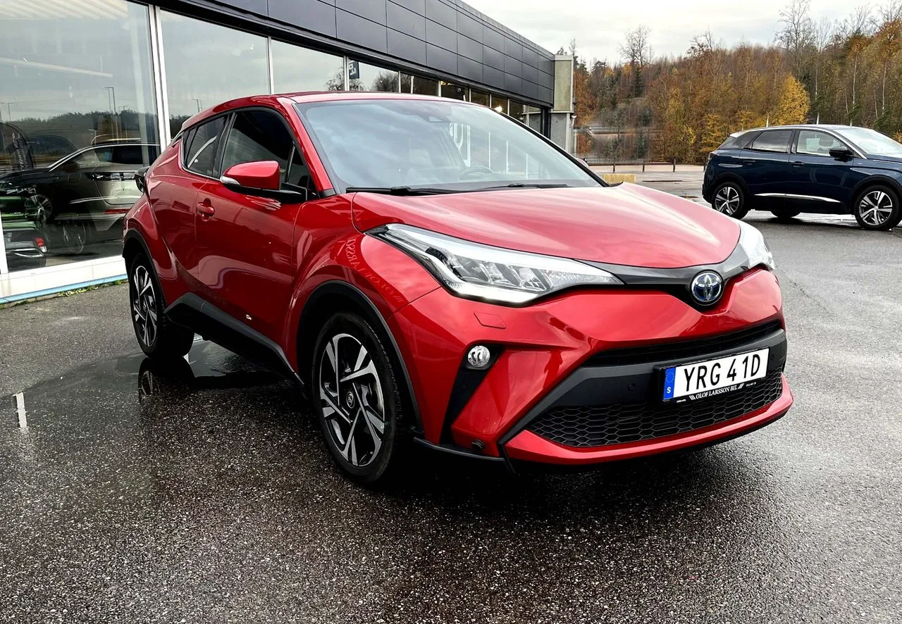 Vehicle image 2