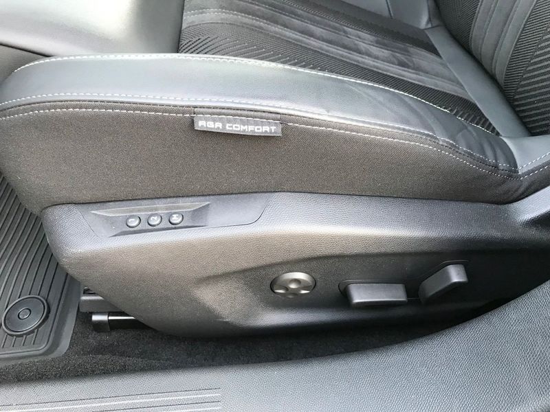 Peugeot 308 bild 8