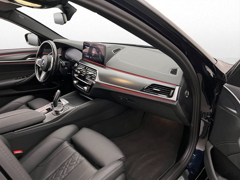 BMW 530 bild 32