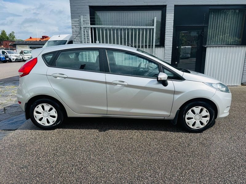 Ford Fiesta bild 10