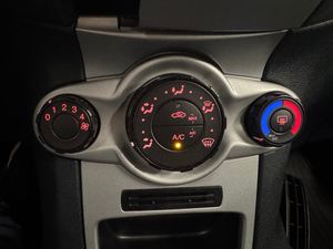 Ford Fiesta bild 22