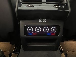 BMW i5 bild 34