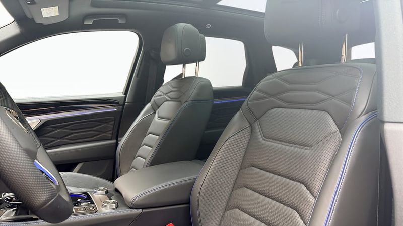 Volkswagen Touareg bild 8