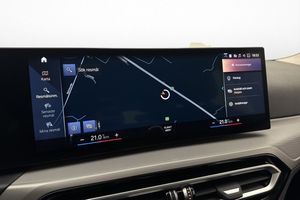 BMW 330 bild 16