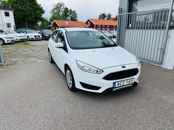 Ford Focus 1.5 TDCi 105HK ECONETIC / VÄRMARE / 9300Mil - 2017