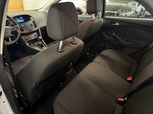 Ford Focus bild 18