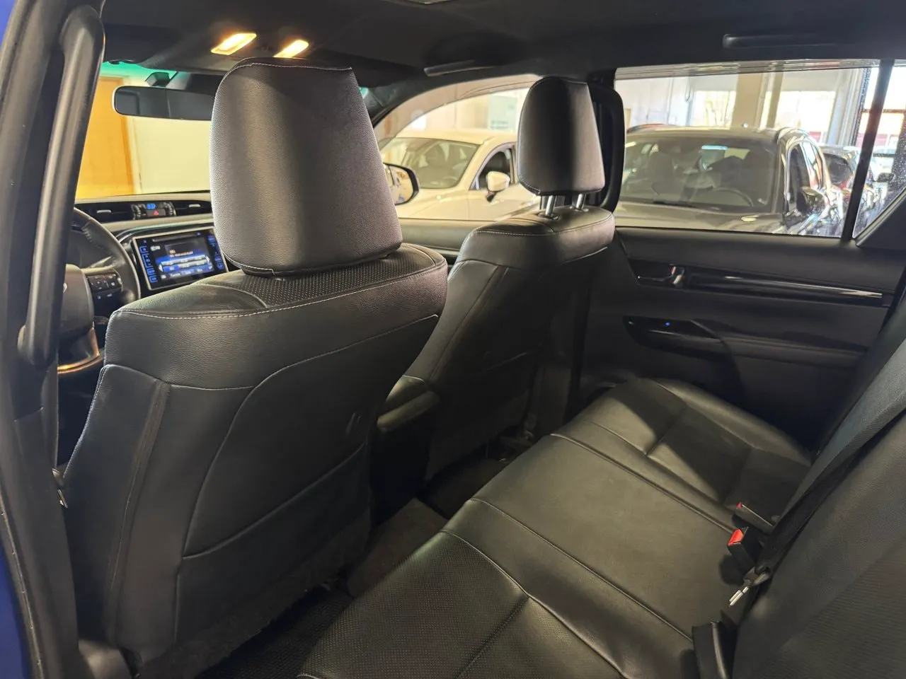Vehicle image 20