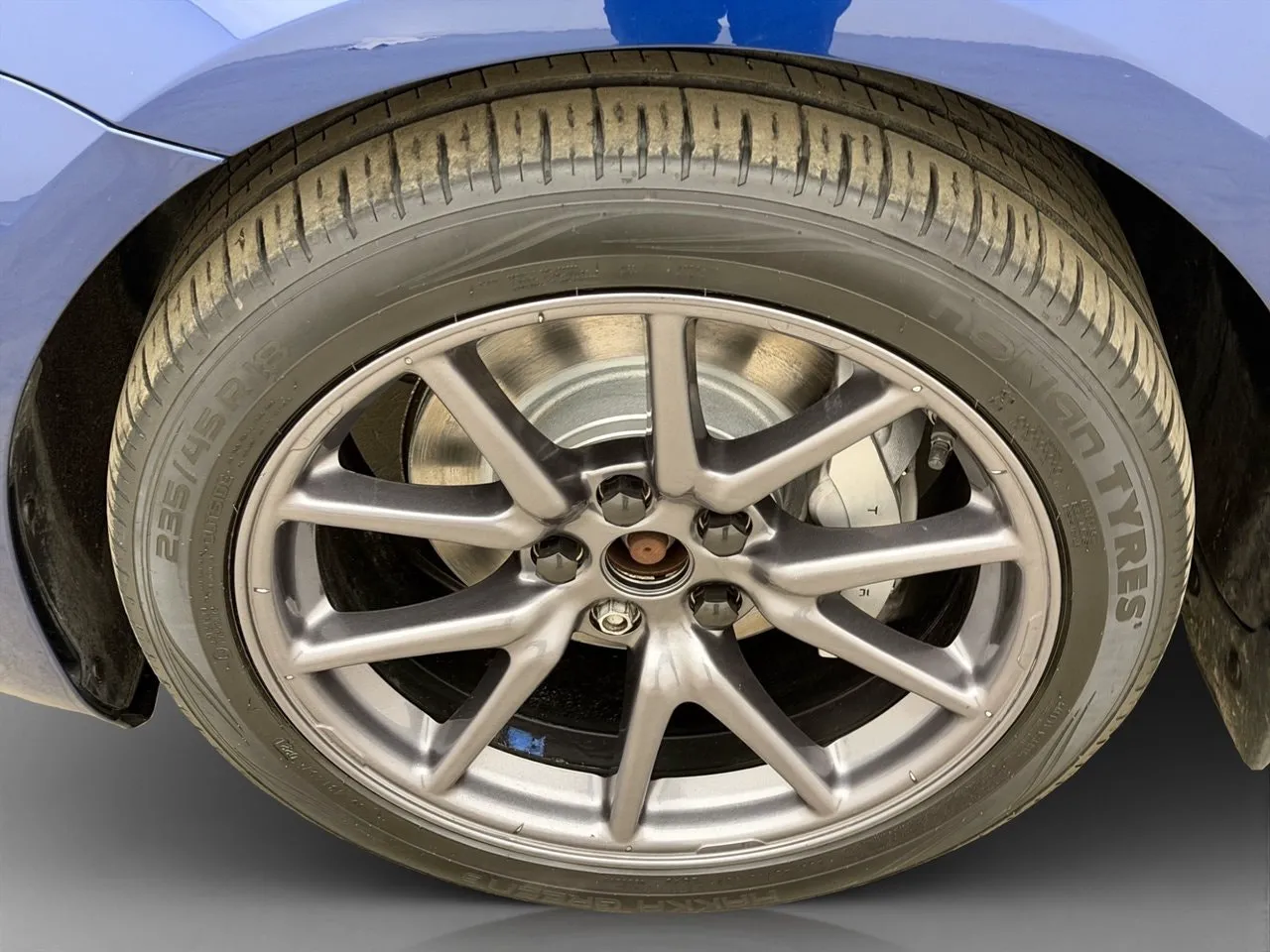 Vehicle image 25
