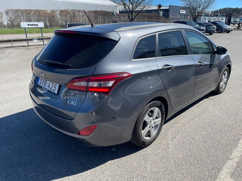 Hyundai i30 bild 7