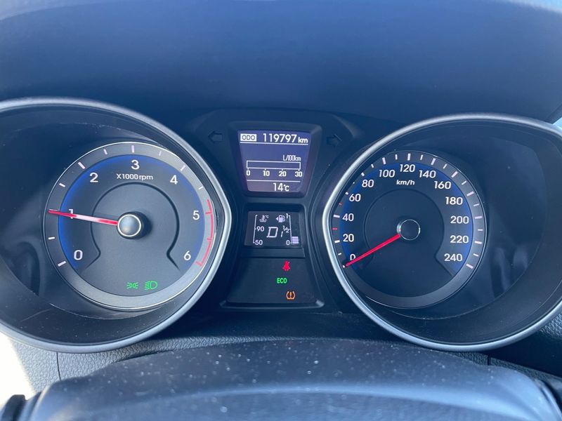 Hyundai i30 bild 12