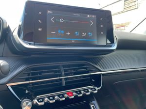 Peugeot 208 bild 9