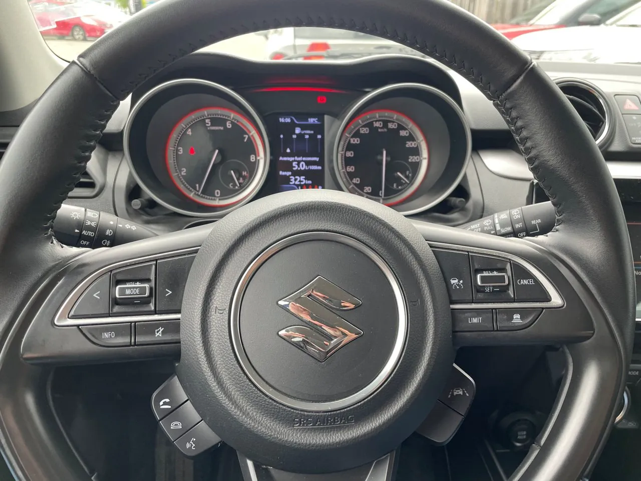 Vehicle image 6