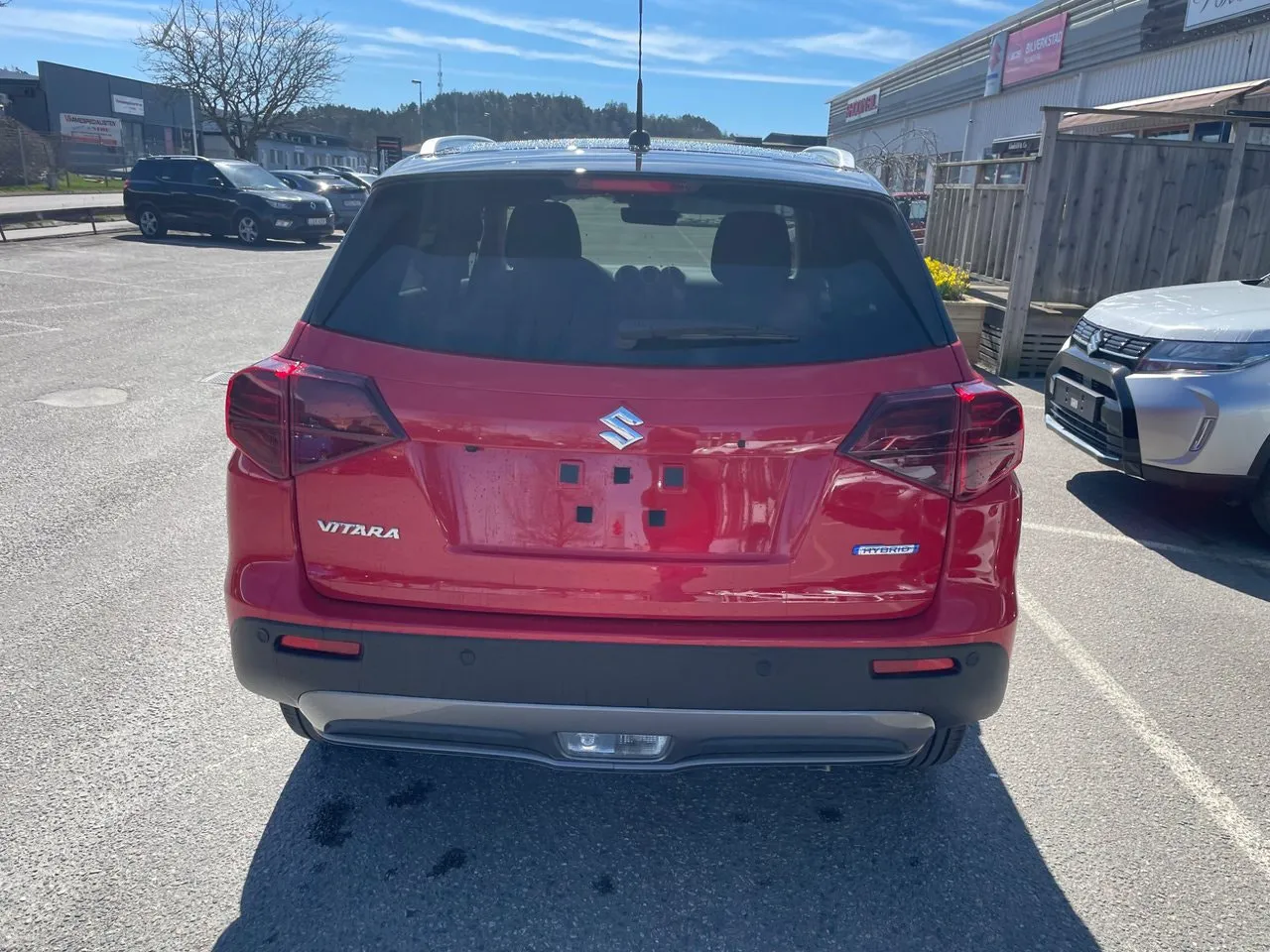 Vehicle image 7