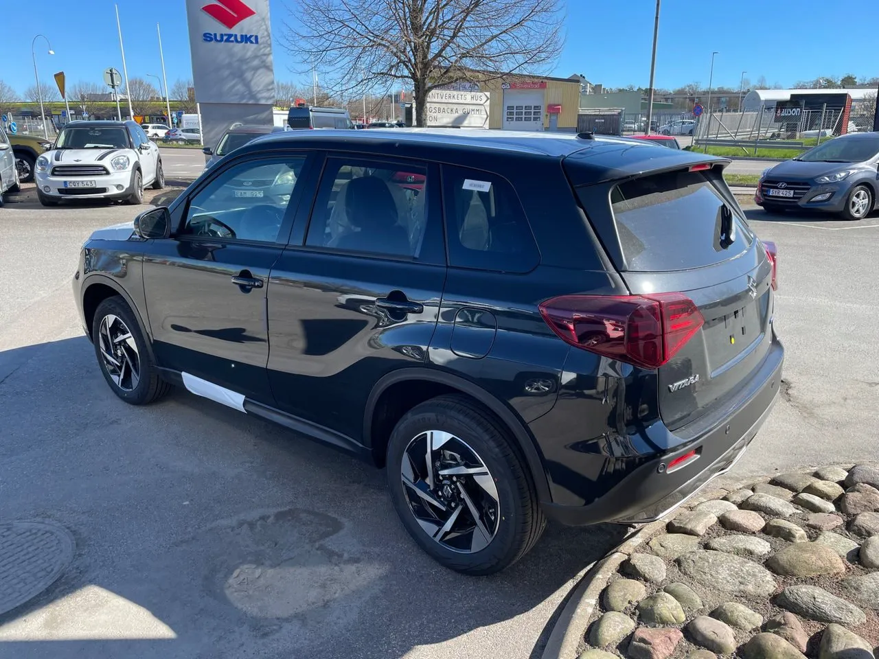 Vehicle image 1