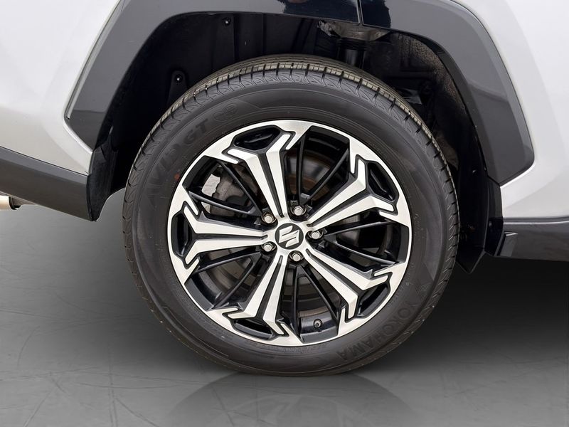 Suzuki Across bild 33