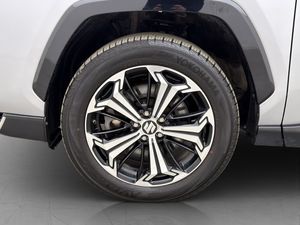 Suzuki Across bild 31