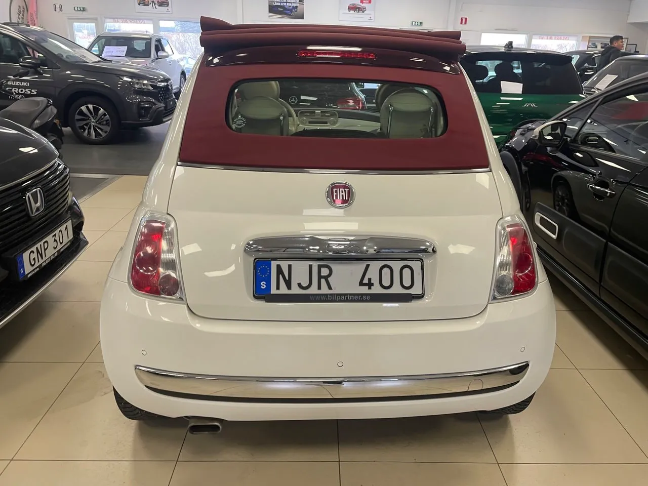 Vehicle image 3