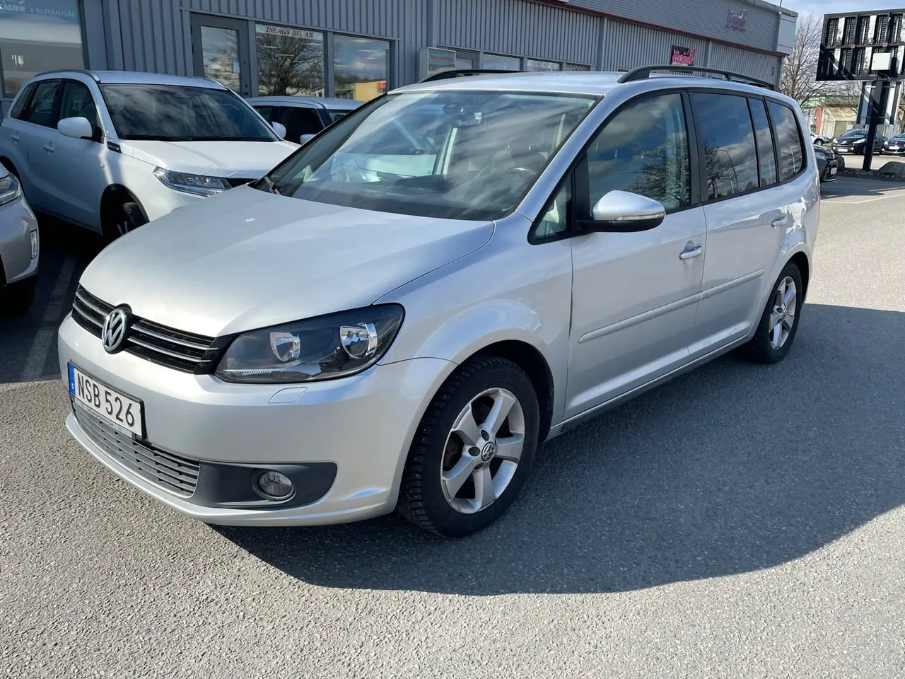 Vehicle image 1