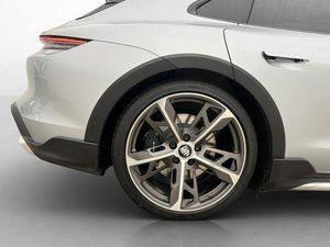 Porsche Taycan bild 38