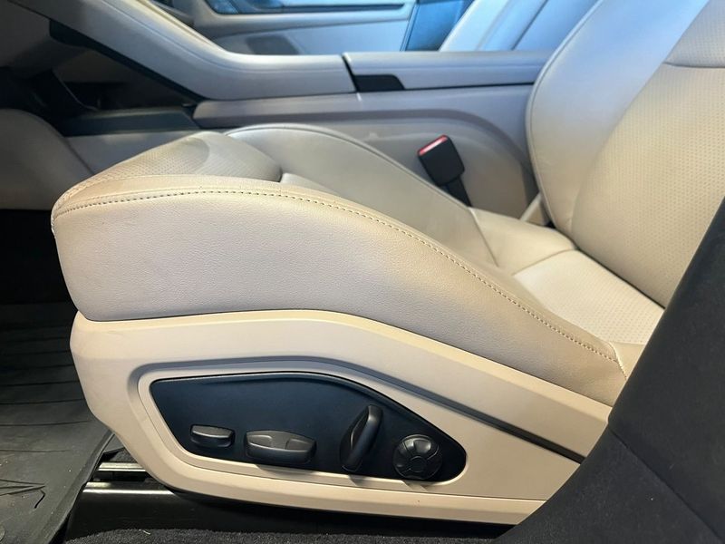 Porsche Taycan bild 14