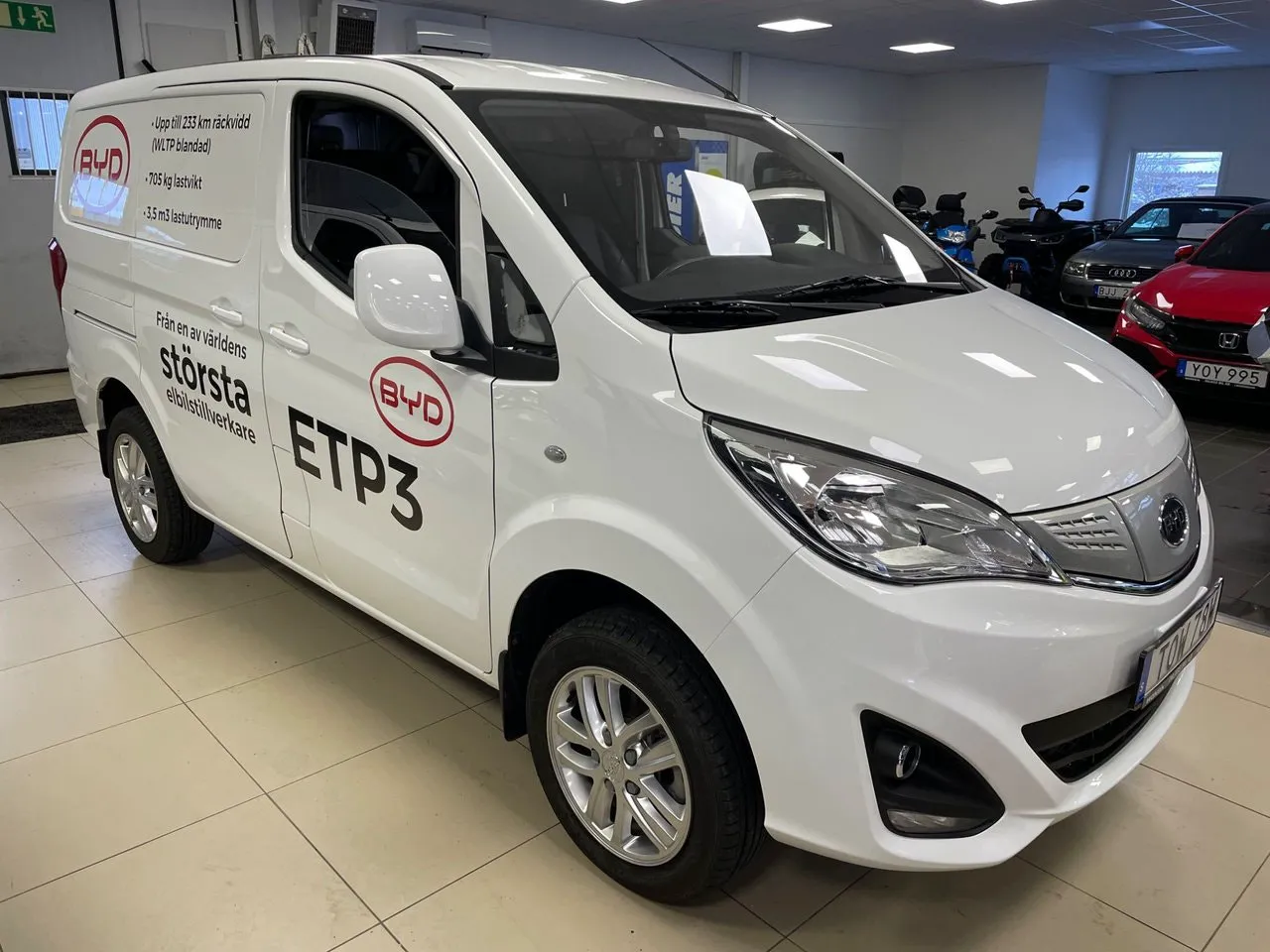 Vehicle image 1