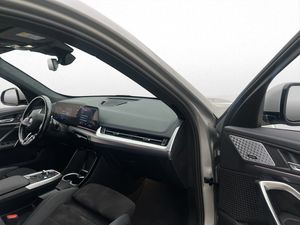 BMW iX1 bild 34