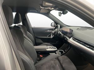 BMW iX1 bild 33