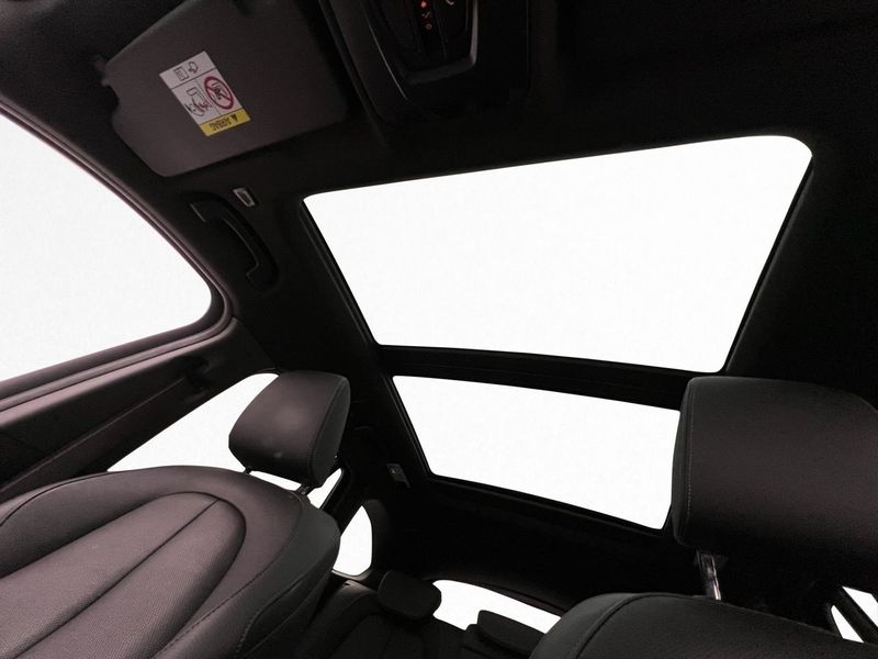 BMW X1 bild 12