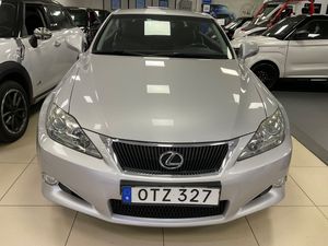 Lexus IS bild 12