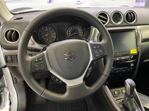 Suzuki Vitara bild 2