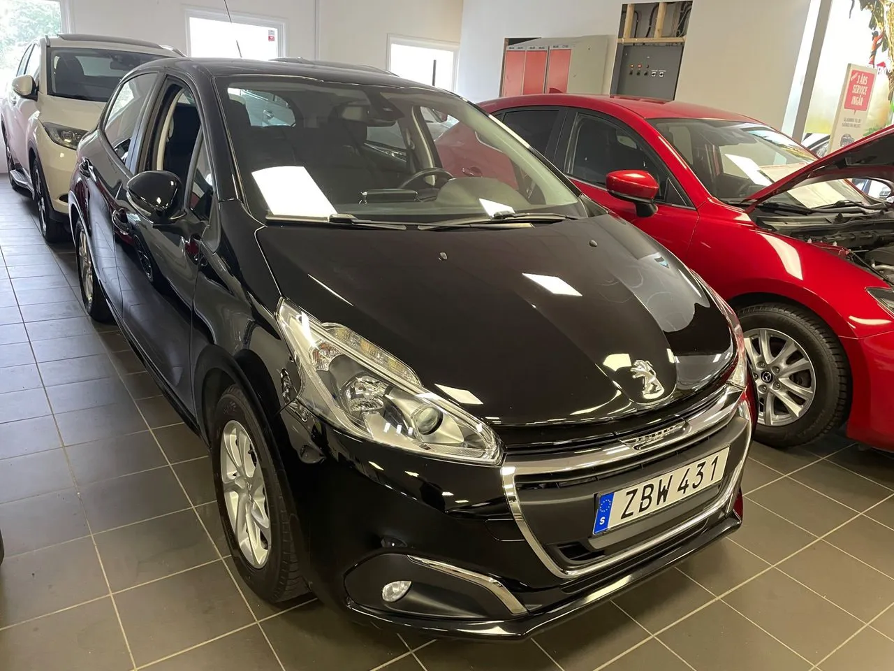 Vehicle image 2