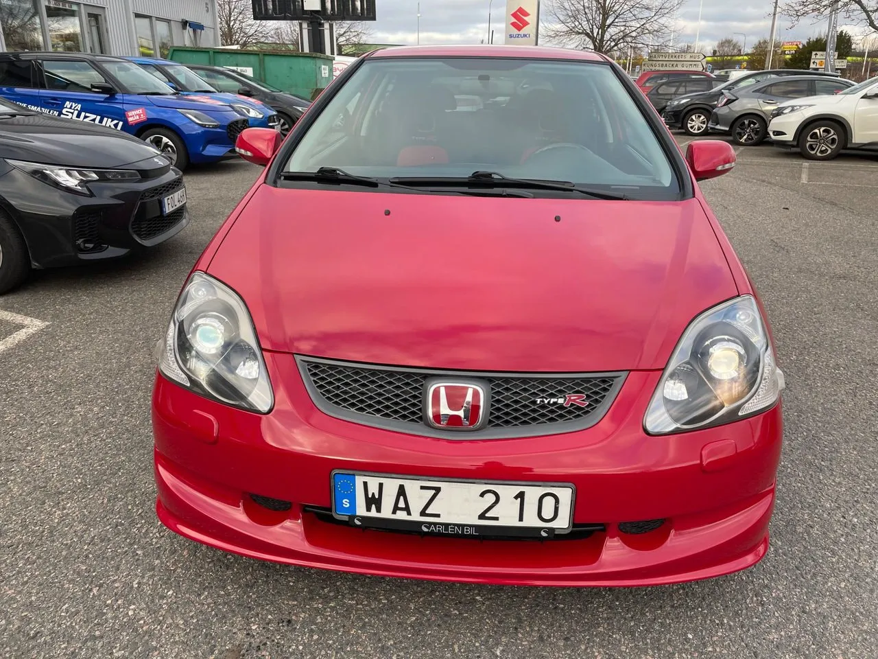 Vehicle image 1