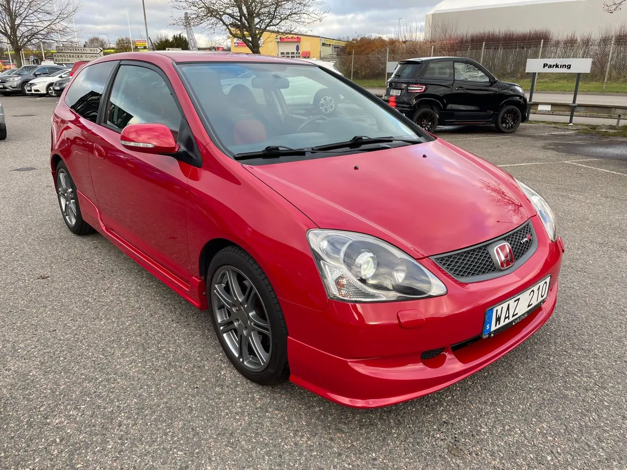 Vehicle image 2