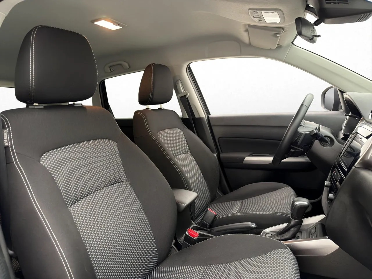 Vehicle image 21