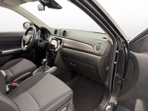 Suzuki Vitara bild 23