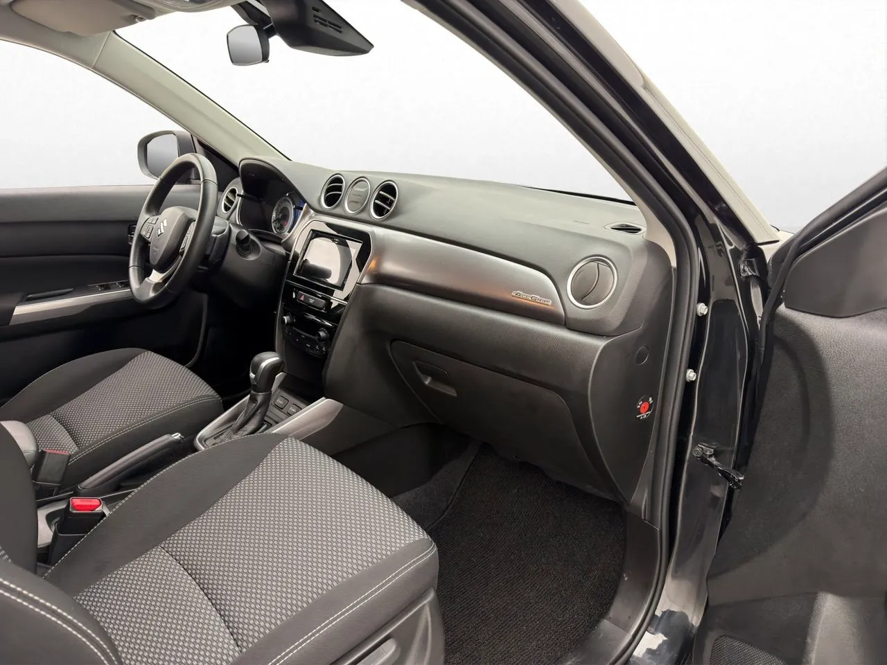 Vehicle image 22