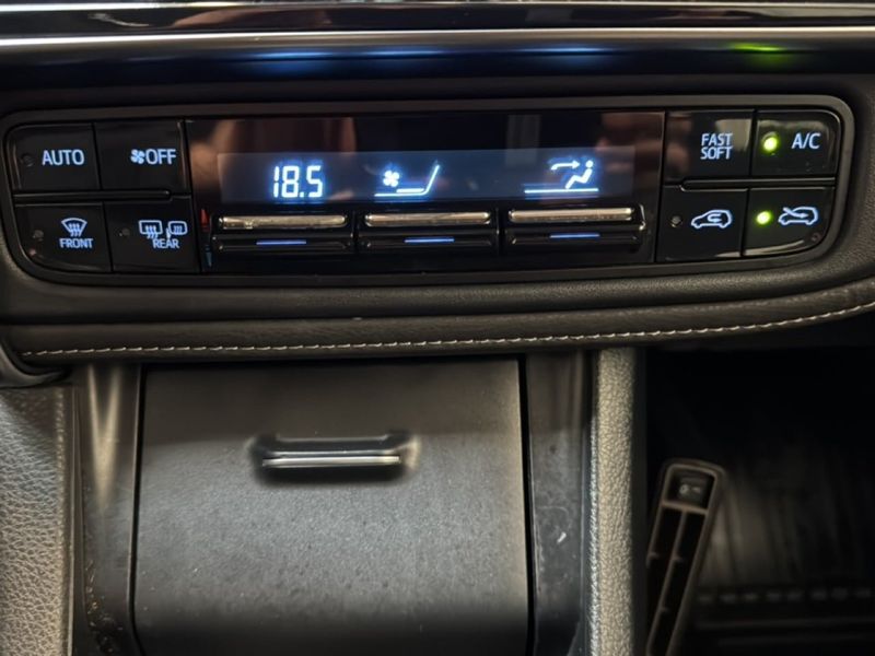 Toyota Auris bild 13