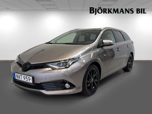 Toyota Auris bild 1