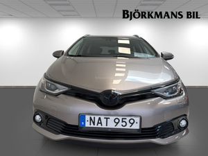 Toyota Auris bild 2