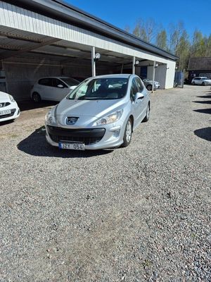 Peugeot 308 bild 1
