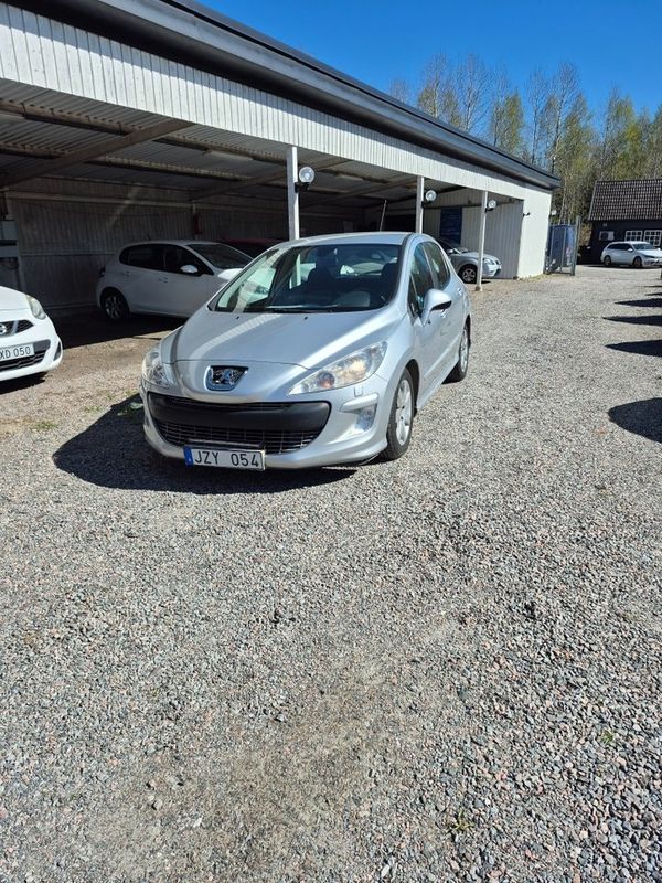 Peugeot 308 5-dörrar 1.6 THP Euro 4 - 2009