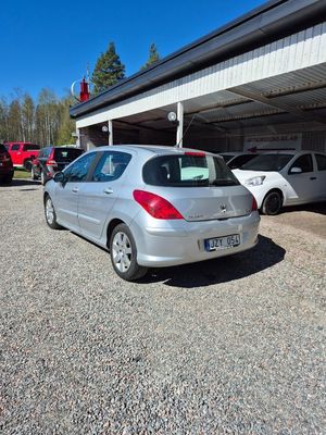 Peugeot 308 bild 4