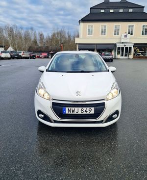 Peugeot 208 bild 4