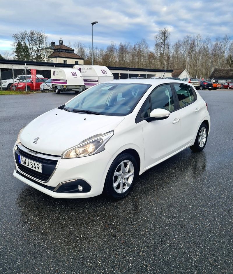 Peugeot 208 bild 3