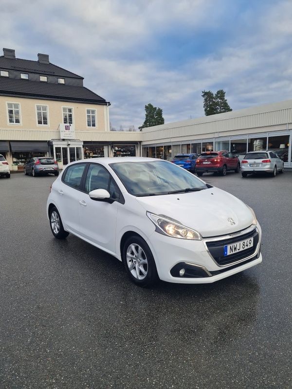 Peugeot 208 5-dörrar 1.2 Active PureTech 82 Euro 6 - 2017