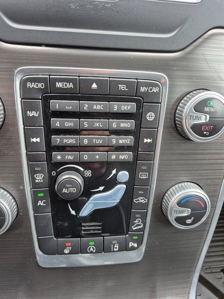 Volvo XC70 bild 6