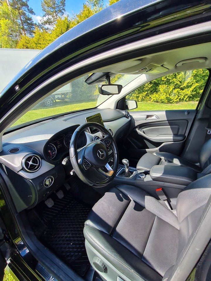 Mercedes B180 bild 11