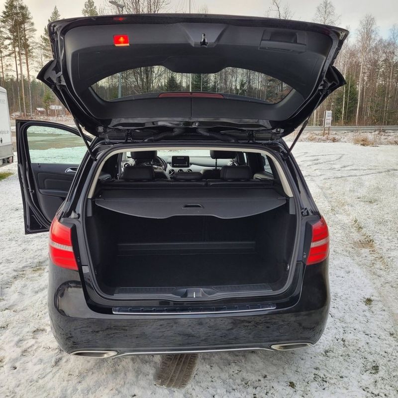 Mercedes B180 bild 15