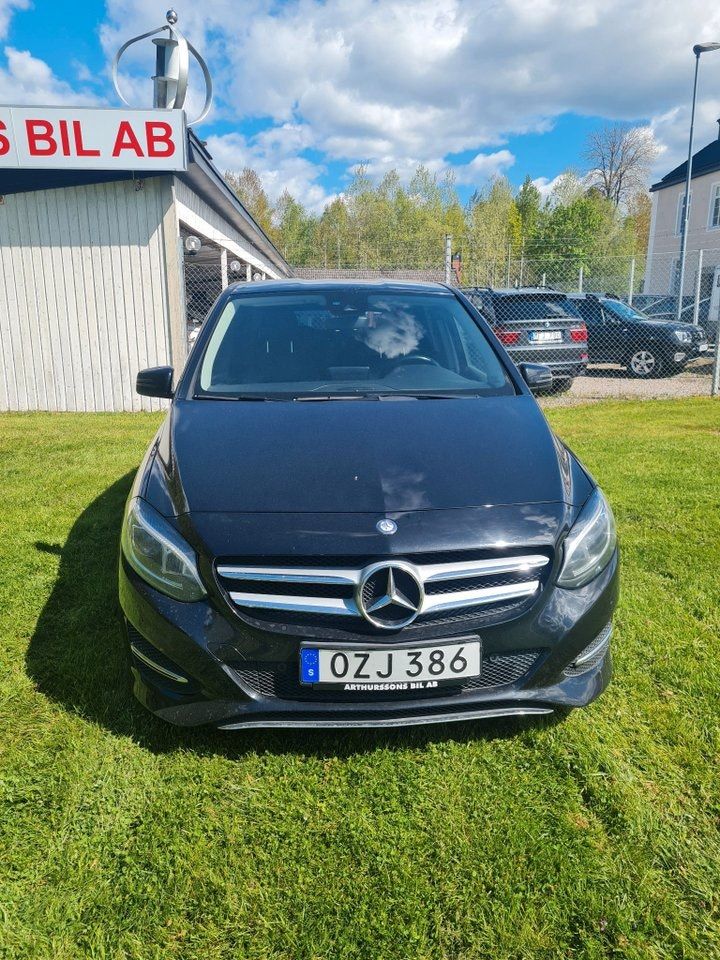 Mercedes B180 bild 3