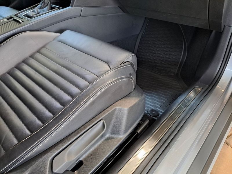 Volkswagen Passat bild 7